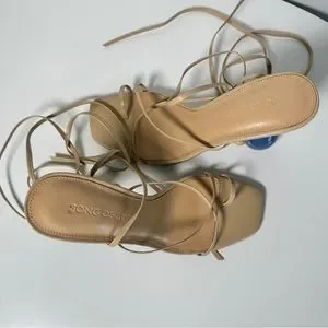 Song of Style Shoes Nwot Song Of Style Gelato Heel In Beige